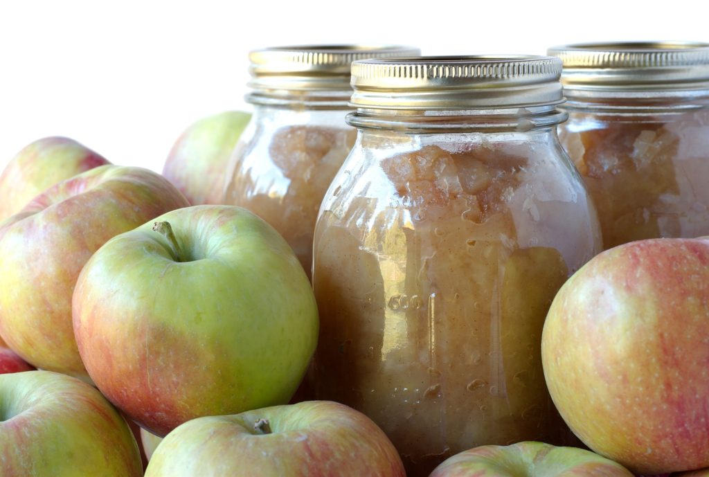 apples and jars of applesauce