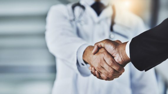 doctor shaking hands Physician Scientists Fail to Disclose Pharma Conflicts of Interest in Medical Journals