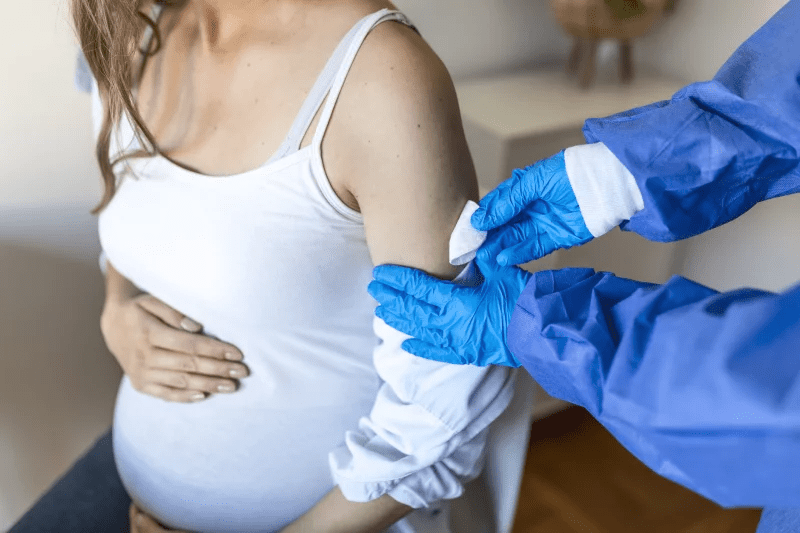 DHHS Investigating Risks of Getting COVID Shots During Pregnancy DHHS Investigating Risks of Getting COVID Shots During Pregnancy